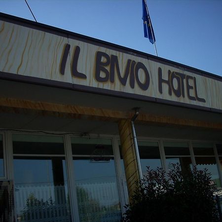 קרמניולה Il Bivio Hotel מראה חיצוני תמונה