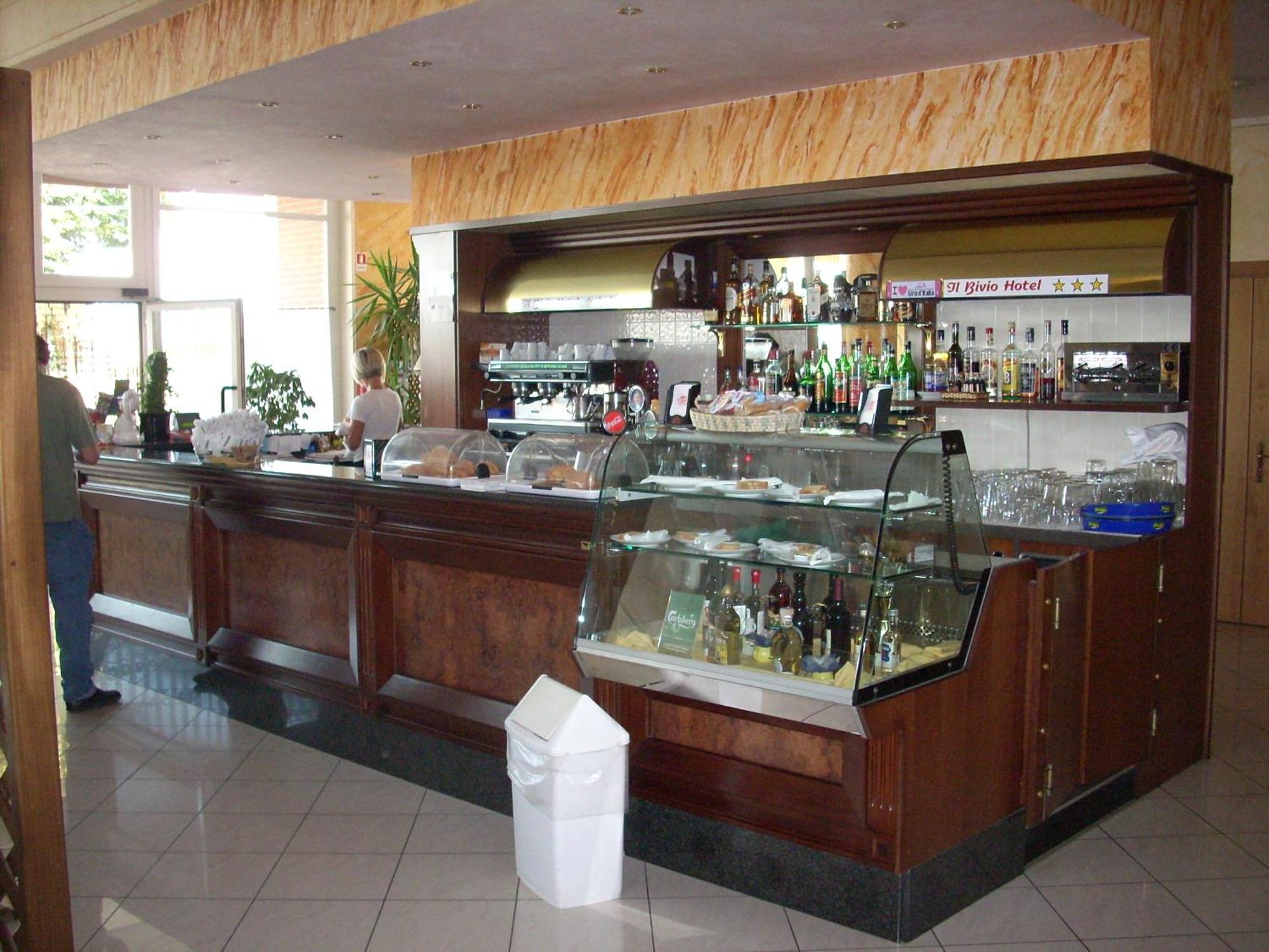 קרמניולה Il Bivio Hotel מראה חיצוני תמונה